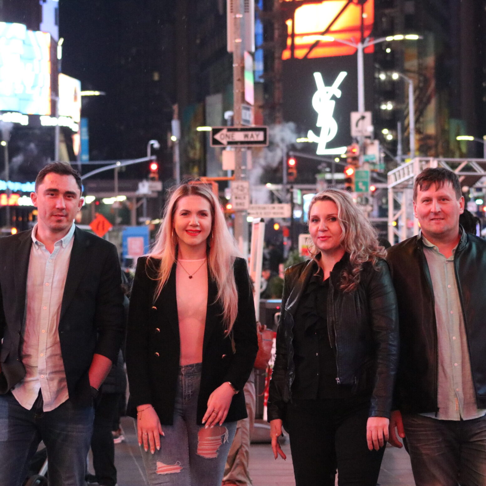 MAXHYPES™️ TOURS