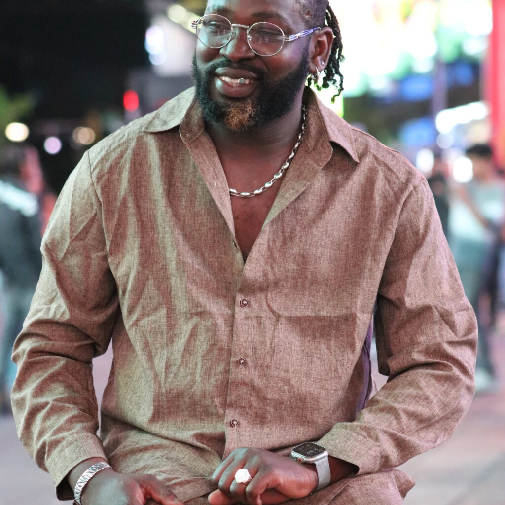 PHOTOSHOOT & CITY TOURS