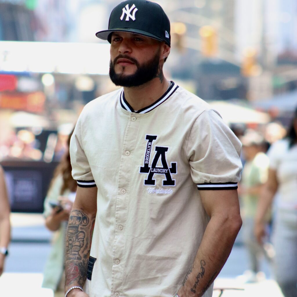 PHOTOSHOOT & CITY TOURS